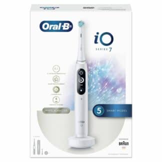 Oral-B iO7 Rechargeable Electric Toothbrush, 1 White handle + Travel Case - Brand New